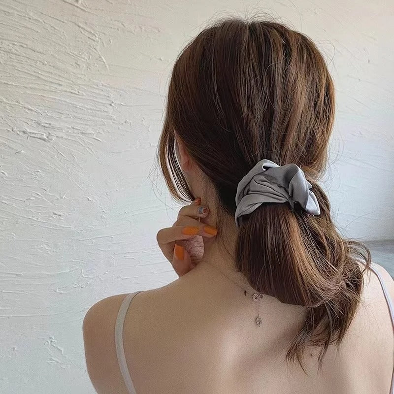 Mullbärssilke Scrunchie
